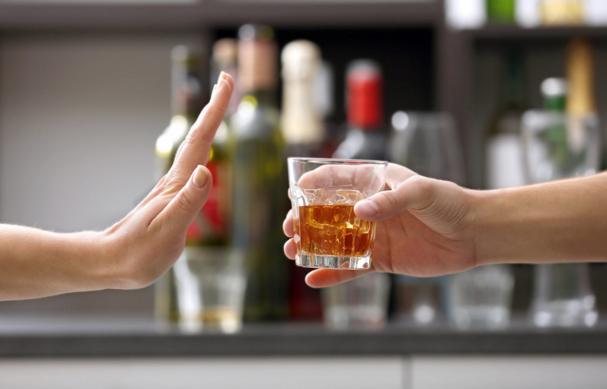 6 Immediate Health Benefits of Giving Up Alcohol